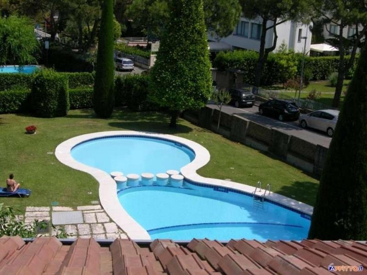 Appartamento Genziana - Con Vista Piscina E Garage Sirmione Eksteriør bilde